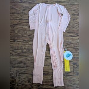 NWT Bamboo Baby Pink 2 Way Zip Convertible Footie Pajamas